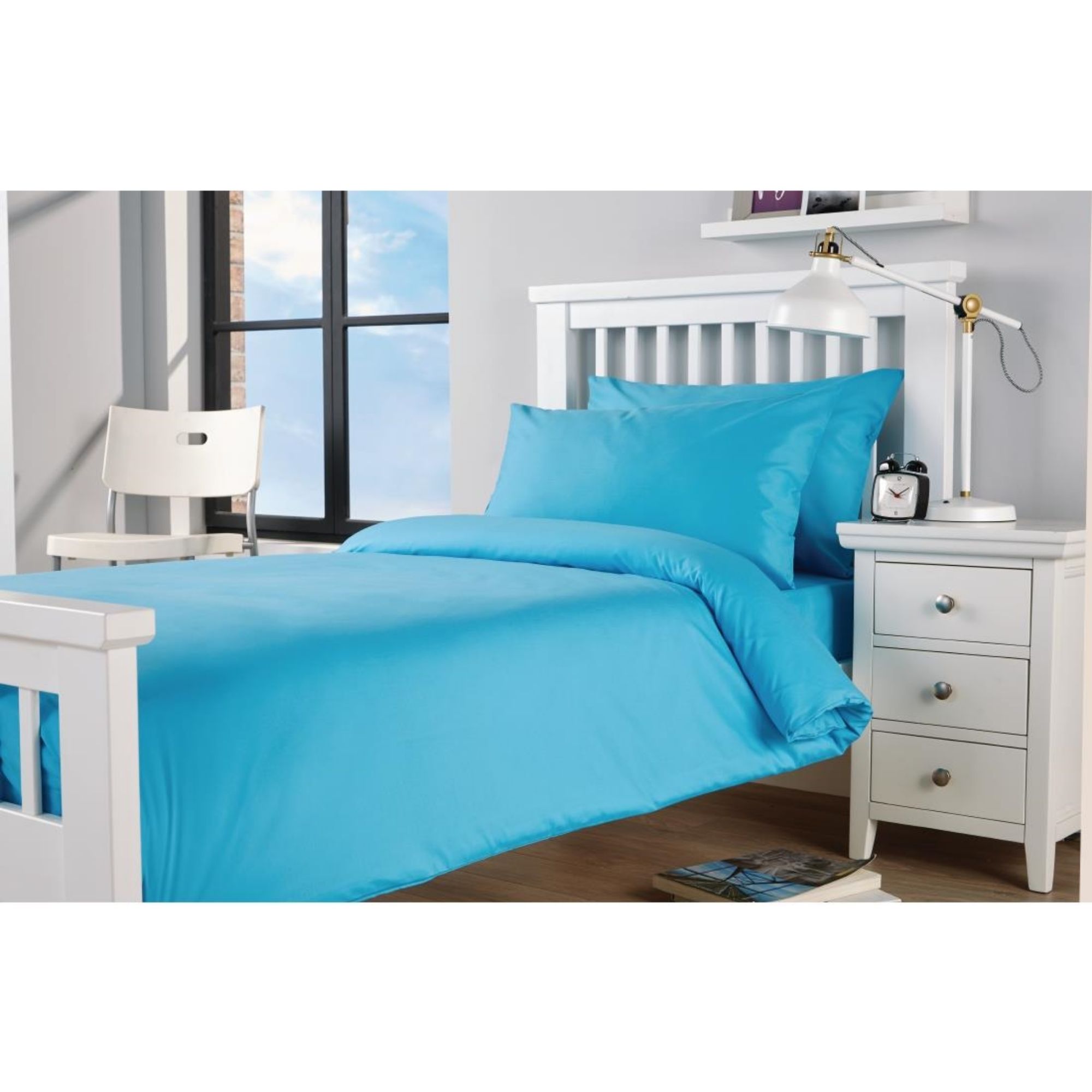Picture of Mitre Essentials Spectrum Duvet Cover Open Turquoise Single - HB658