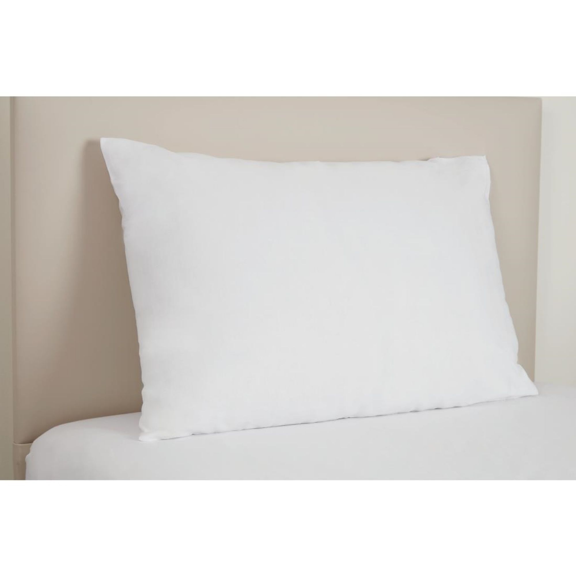 Picture of Mitre Essentials Phoenix Pillow Polyester - GU472