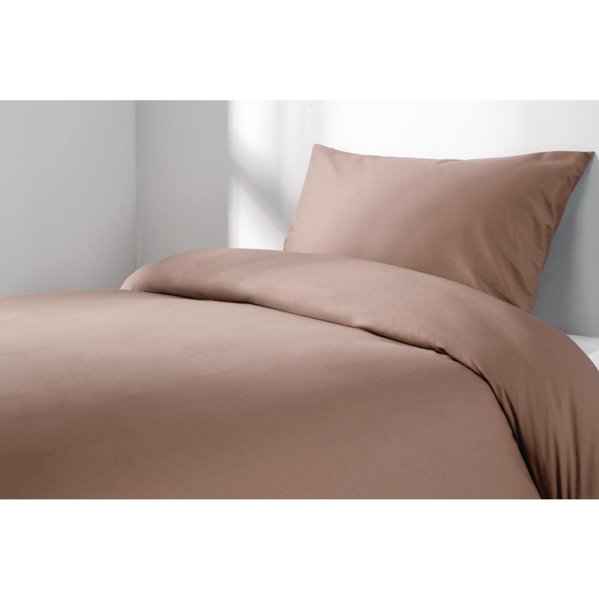 Picture of Mitre Essentials Spectrum Flat Sheet Mocha Single - GU204