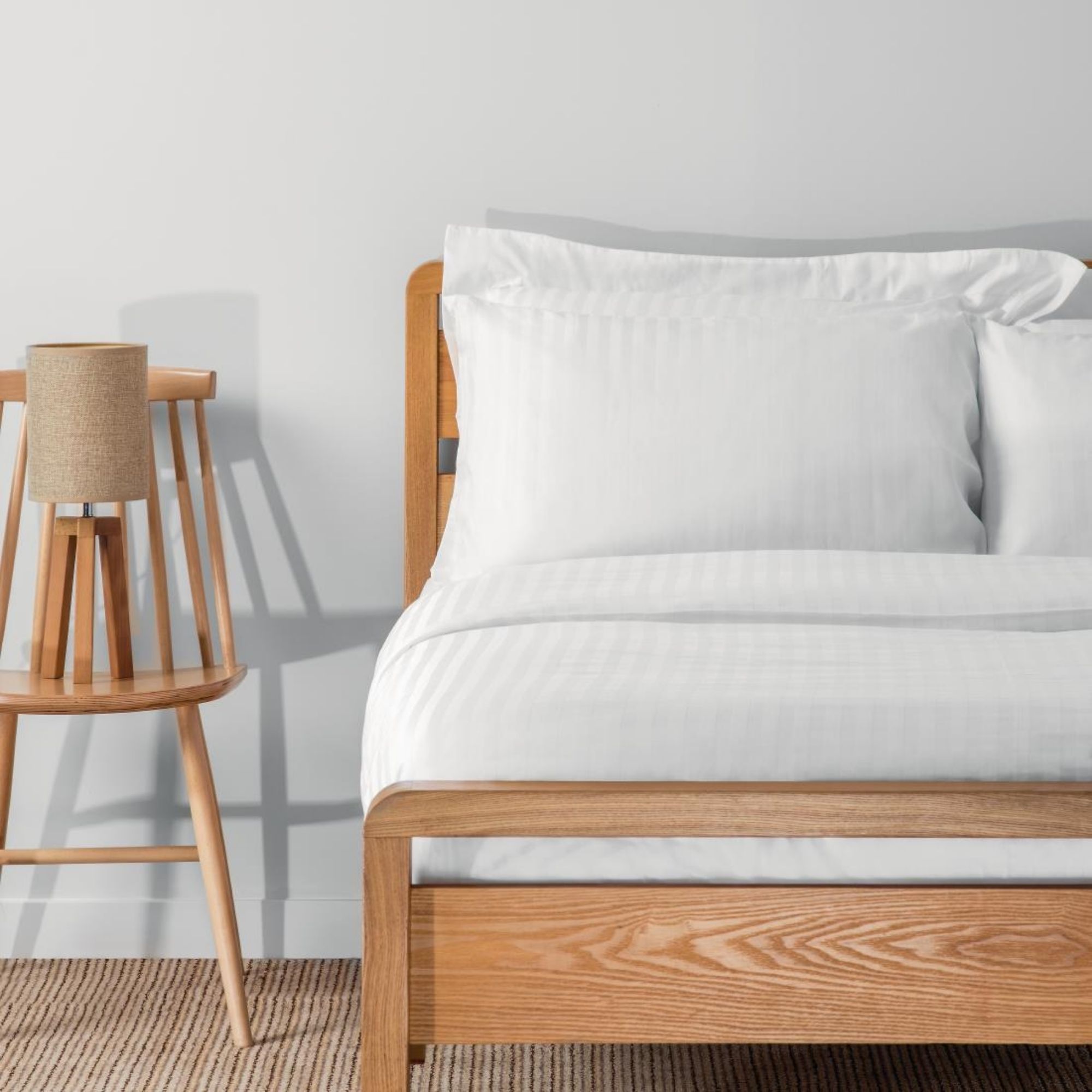 Picture of Mitre Comfort Monaco Duvet Cover Double - GT781